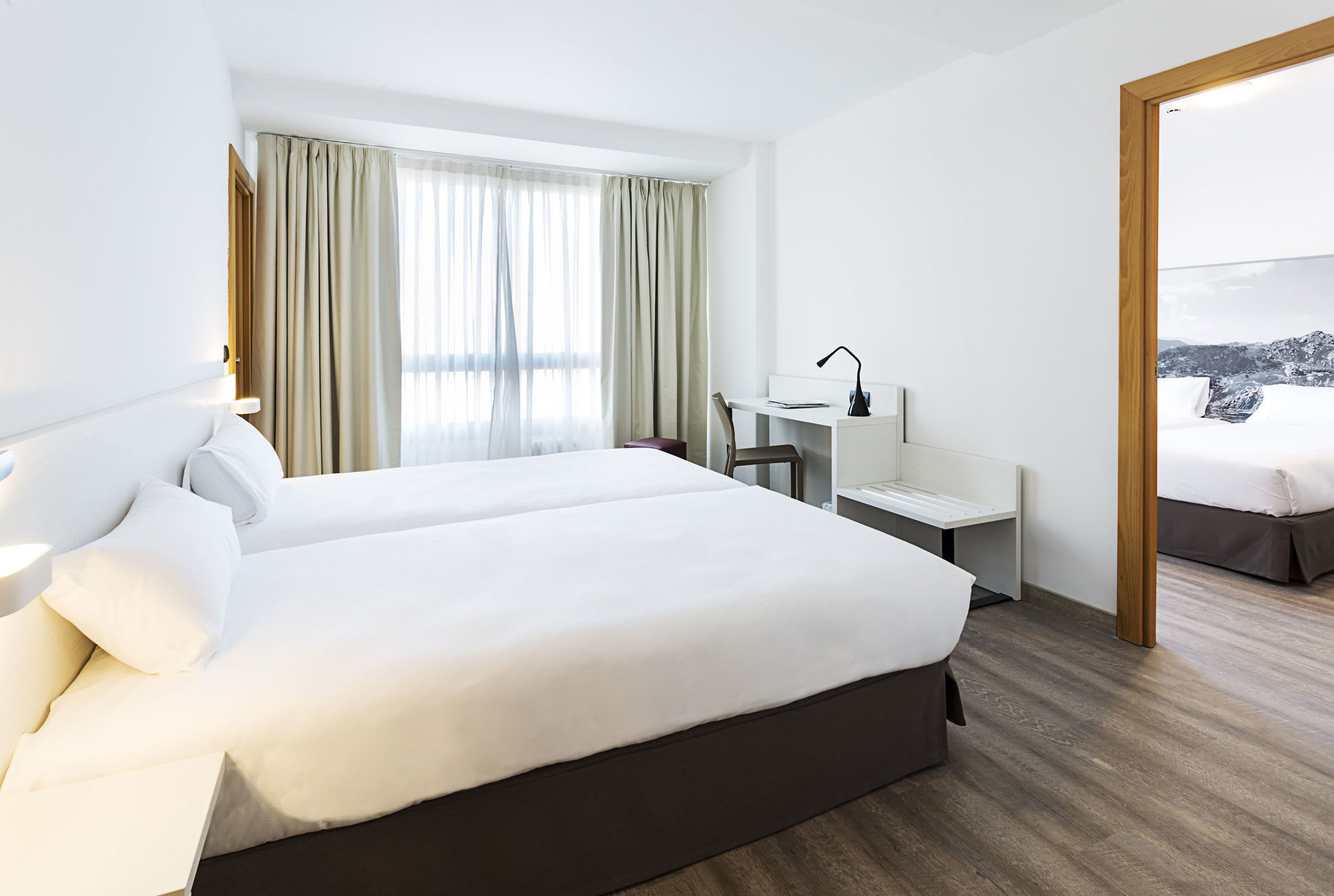 B&B Hotel Vigo Bagian luar foto